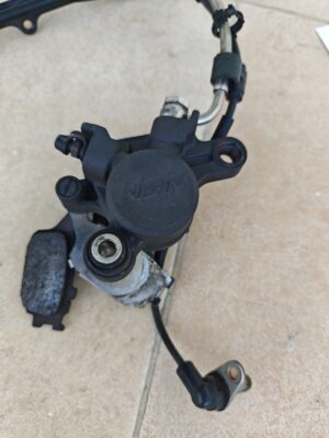 NISSIN REAR BRAKE CALIPER HEL BRAKELINES BRAKE PADS+ABS SENSOR FAZER S2 600 FZ6