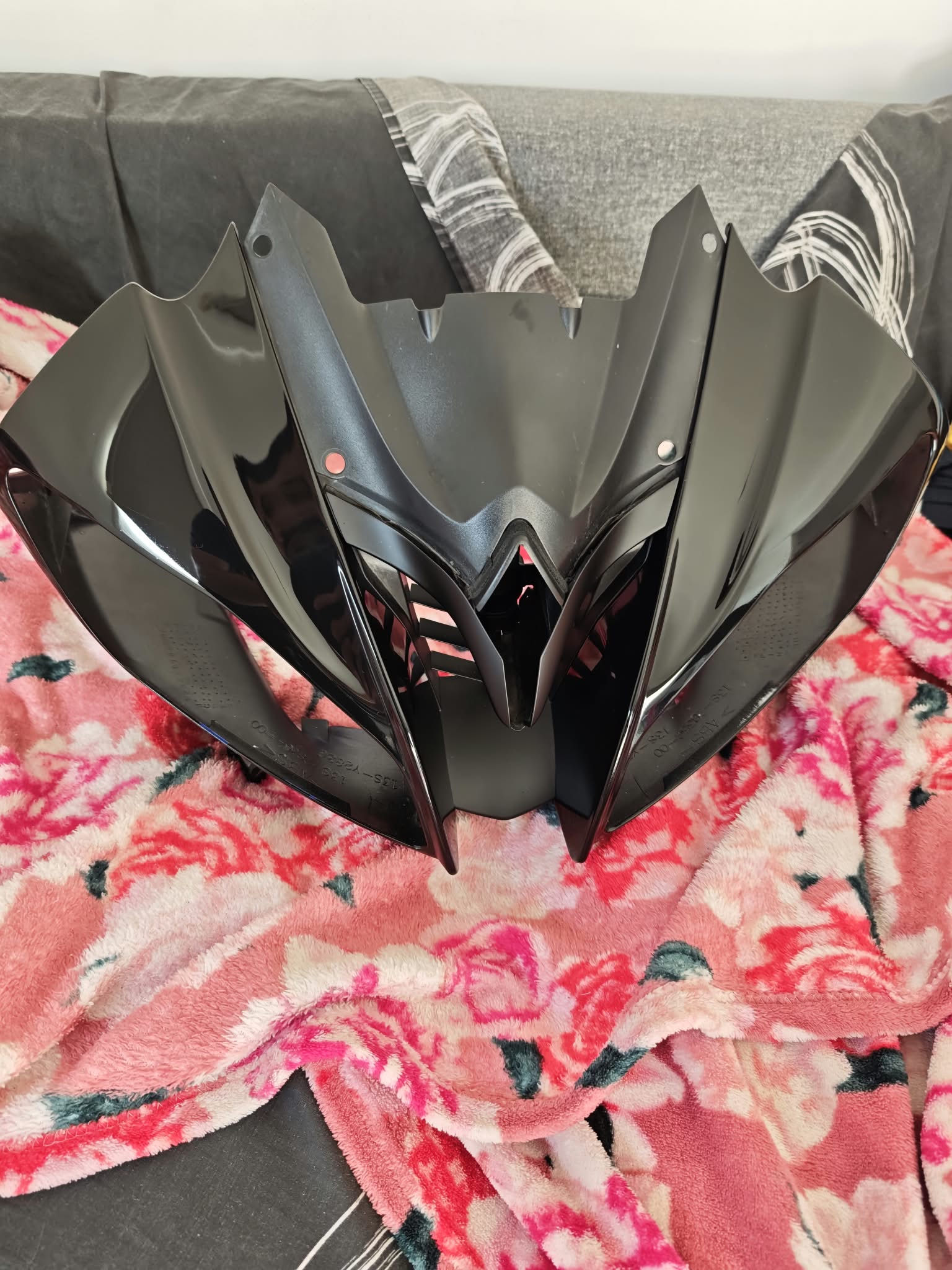 ORIGINAL GENUINE OEM YAMAHA R6 FRONT COWL COMPLETE FAIRINGS LEFT RIGHT 2008-2016 - Image 13