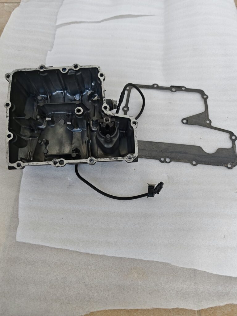 OIL PAN + SENSOR + GASKET YAMAHA FAZER S2 600 ABS 2007-2011 4S8134170000