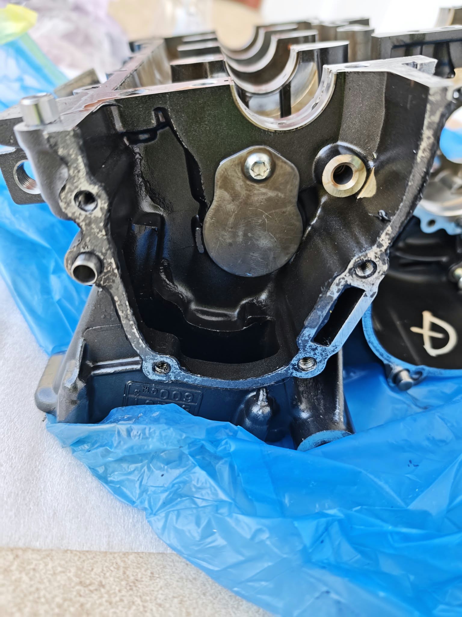 YAMAHA FAZER 600 S2 FZ6S 2007-2011 BOTH CRANKCASES ENGINE CASES 1B3151000100 - Image 6