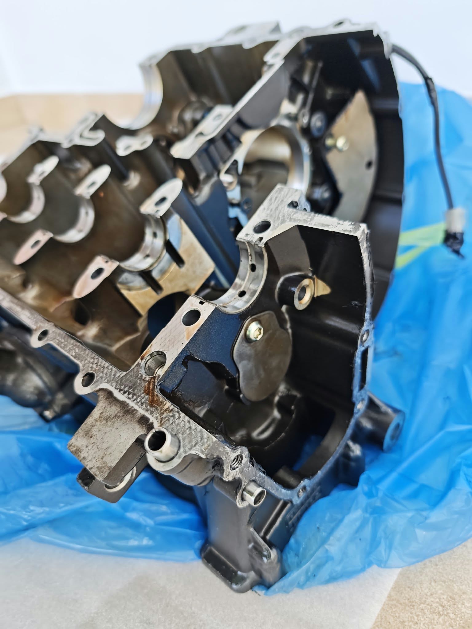 YAMAHA FAZER 600 S2 FZ6S 2007-2011 BOTH CRANKCASES ENGINE CASES 1B3151000100 - Image 9