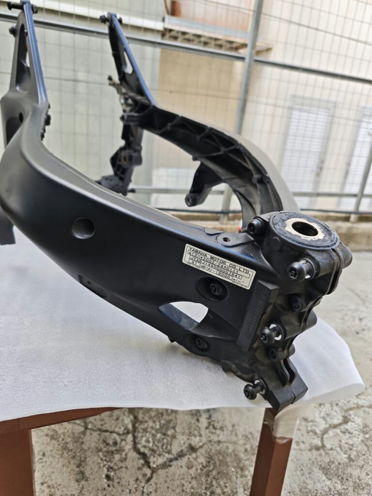 YAMAHA FAZER S2 ABS 600 MAIN FRAME PERFECT CONDITION 2007-2011 4S8211100900